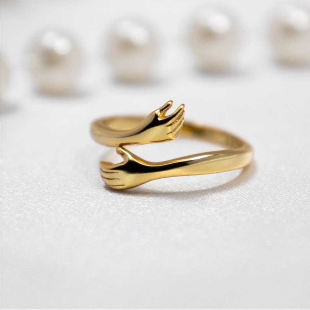 Embrace 925 Sterling Silver Adjustable Gold Hug Hands Ring